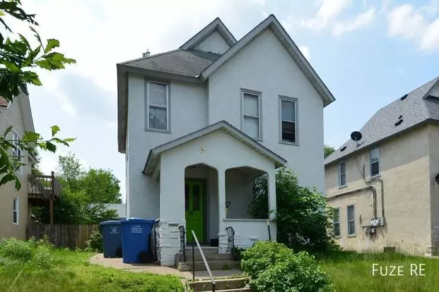 920 22nd Ave NE Apartment for rent in Minneapolis, MN