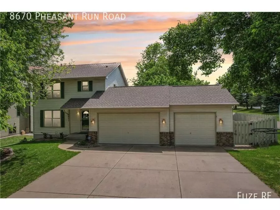 8671 Pheasant Run Rd House for rent in Woodbury, MN