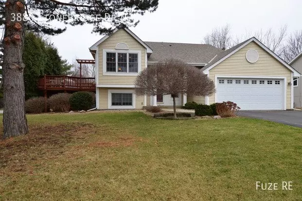 3880 Stonebridge Dr N Apartment for rent in Eagan, MN