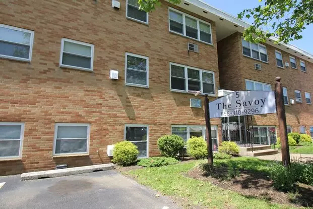 5 W Oakland Ave Apartment for rent in Oaklyn, NJ