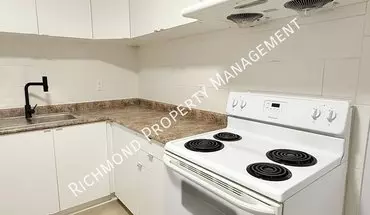 2 of 14 1989 Wyandotte St W Apartment for rent in Windsor, ON