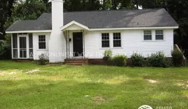 2 of 12 Charming Remodeled Home In The Heart Of Orangeburg – Versatile 3br Gem With Spacious Yard! House for rent in Orangeburg, SC