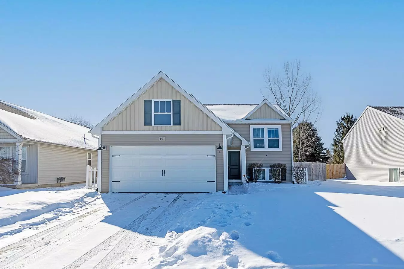 Charming 3-bedroom Home With Fenced Backyard & Garage House for rent in Ionia, MI