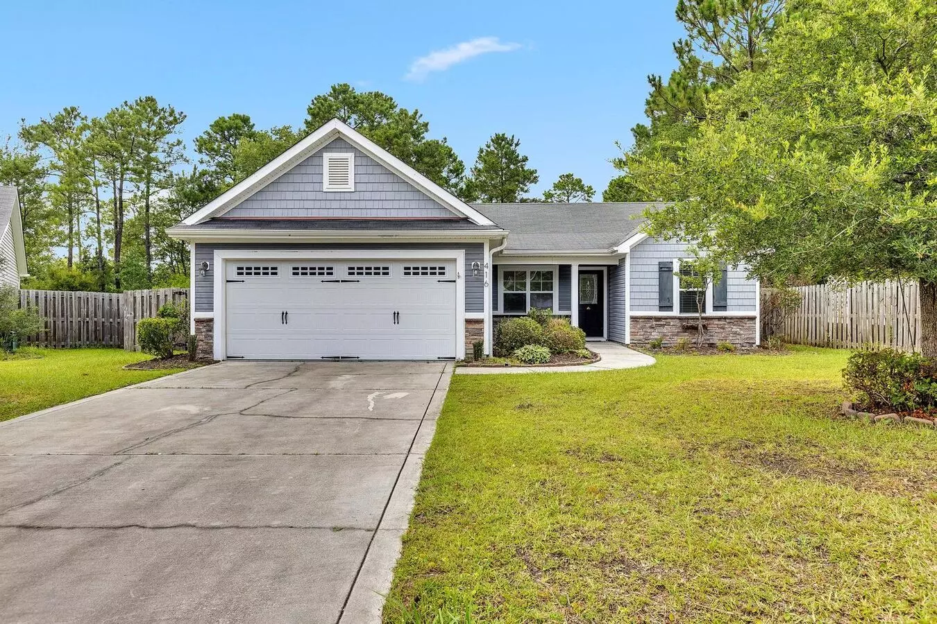 416 Blue Pennant Ct House for rent in Sneads Ferry, NC