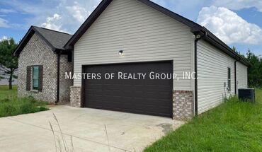 158 Buckhorn Cir Apartment for rent in Weaver, AL