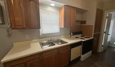 5 of 15 Classen Corner Apartment for rent in Norman, OK