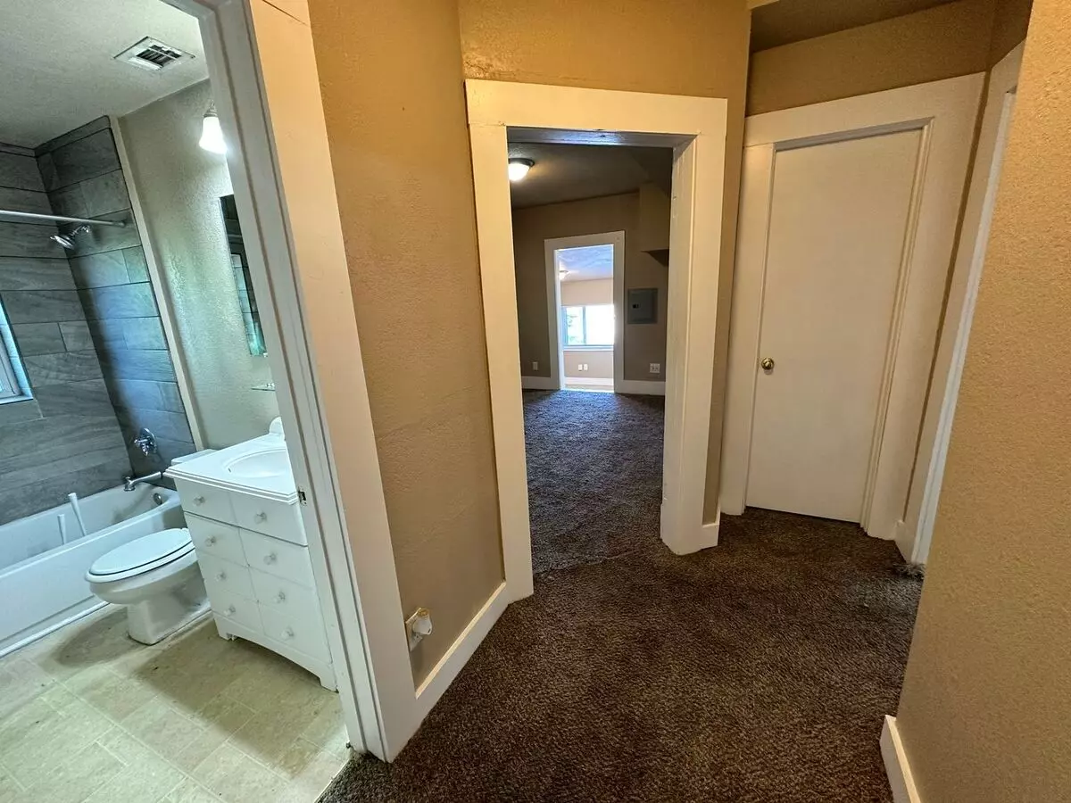 719 Asp Ave Apartment for rent in Norman, OK