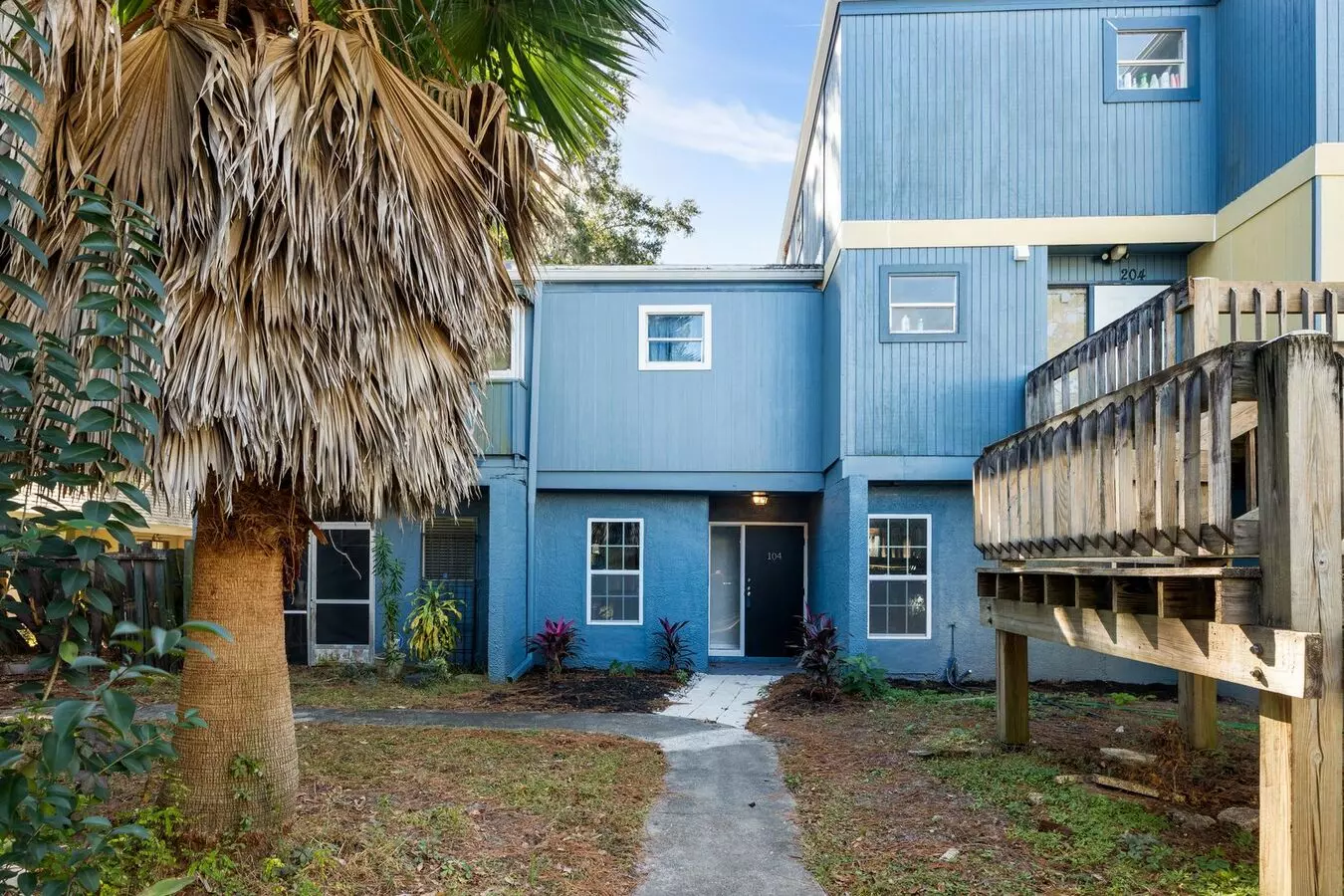 Modern Comfort In Prime Location – 3br/2 Condo! House for rent in Gainesville, FL