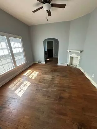 705-707 W ASH Apartment for rent in Salina, KS