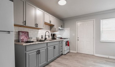 Carpenter Apartments Apartment for rent in Louisville, KY