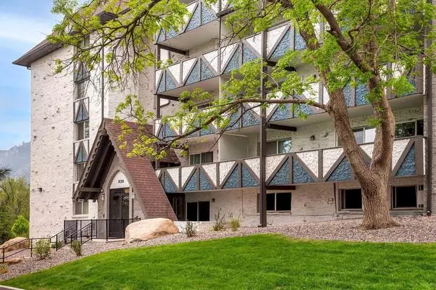 Lookout at Broadmoor Apartment for rent in Colorado Springs, CO