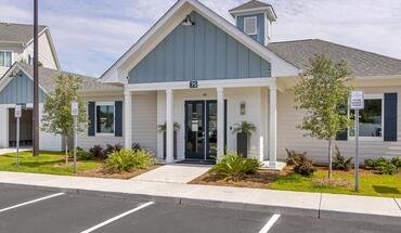 The Pointe Grand Apartment Homes Apartment for rent in Kingsland, GA