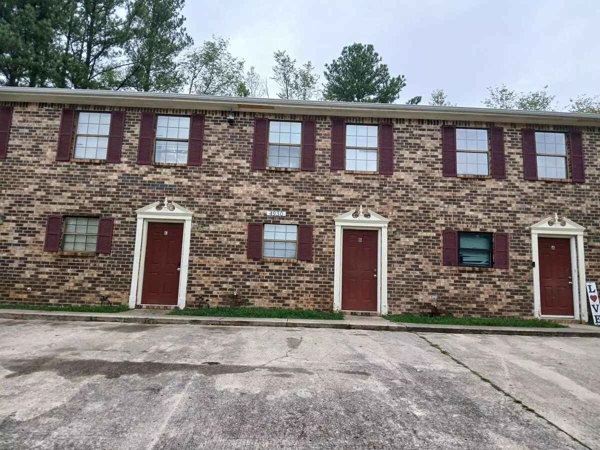 Cotton Row Apartment for rent in Huntsville, AL
