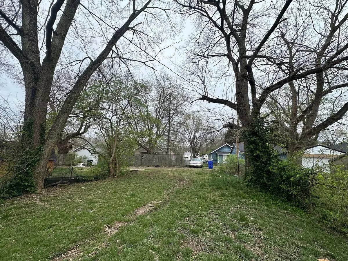 Charming, 1 Bedroom Uppper Level Duplex House for rent in Hamilton, OH