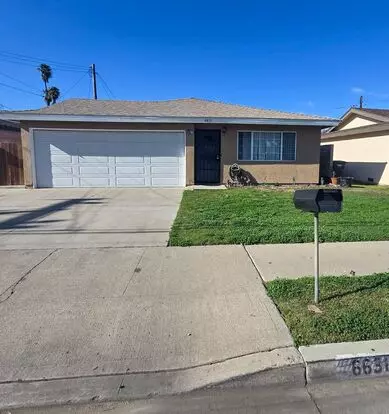 Charming 4-bed, 2-bath Single-story Home With Fresh Paint And Fruit Trees! Apartment for rent in Buena Park, CA Charming 4-bed, 2-bath Single-story Home With Fresh Paint And Fruit Trees! Apartment for rent in Buena Park, CA