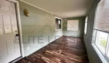 3 of 8 1305 SW Clay St Apartment for rent in Topeka, KS
