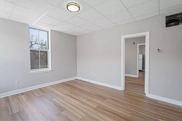90 Appleton St Apartment for rent in Lowell, MA