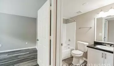 4 of 5 5530 16th Pl SW Apartment for rent in Naples, FL