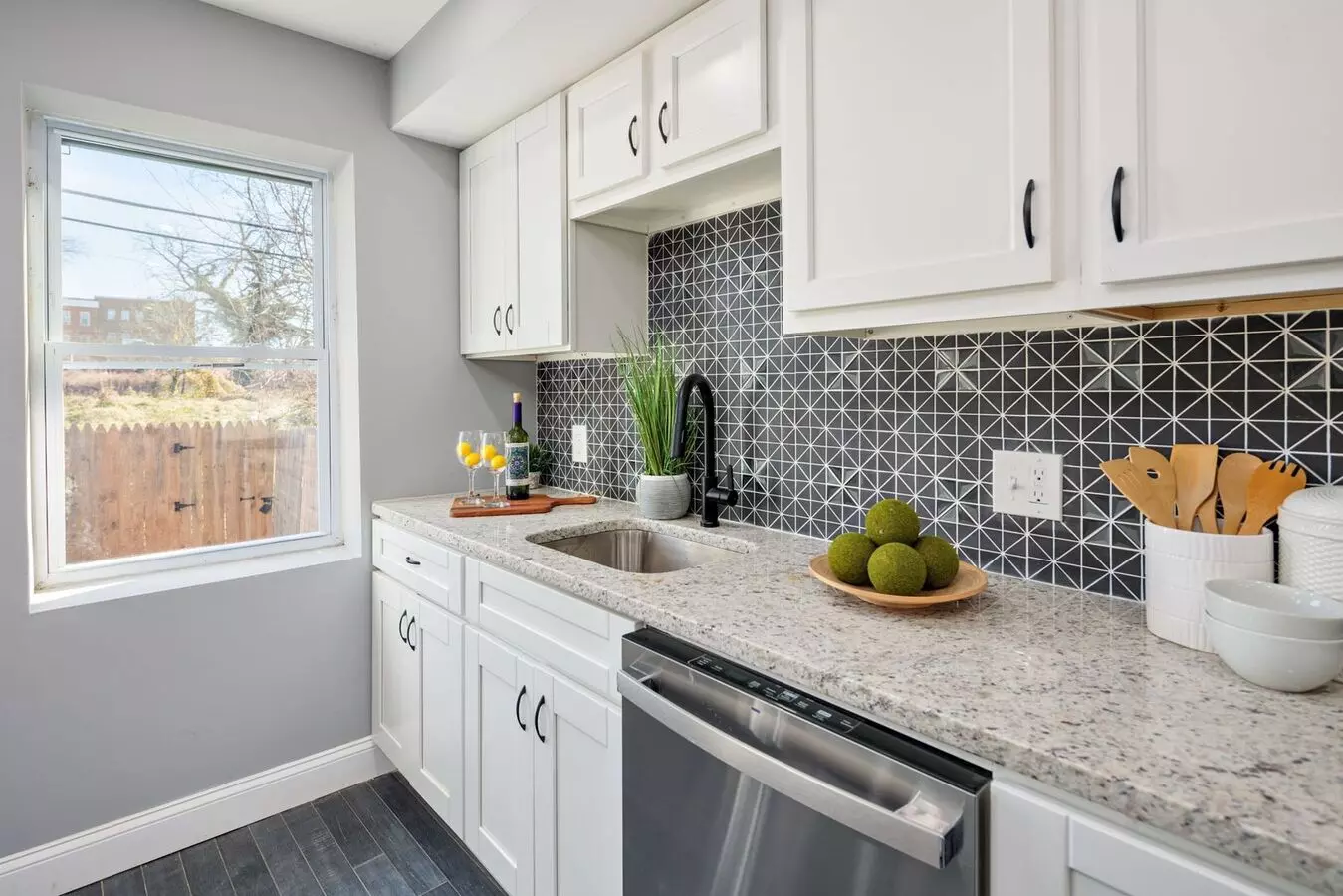 3812 W Bay Apartment for rent in Baltimore, MD