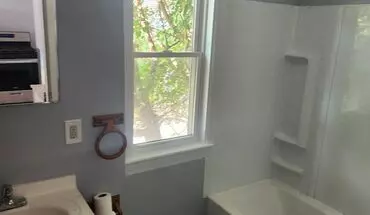 2 of 5 305-309 Cedar St Apartment for rent in Manchester, NH