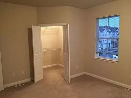 Gorgeous Condo For Rent Apartment for rent in East Lansing, MI