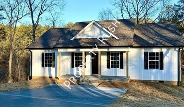 2255 Eaton Dr SE Apartment for rent in Dalton, GA