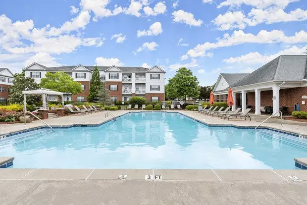 SYNC at Ten Oaks Apartment for rent in Lawrenceville, GA