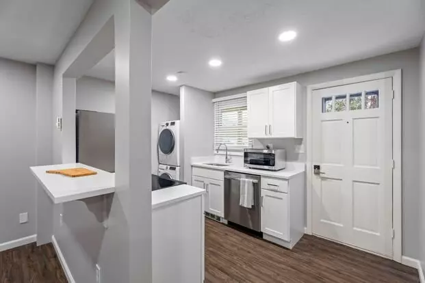 Harbor View Apartment for rent in Groton, CT