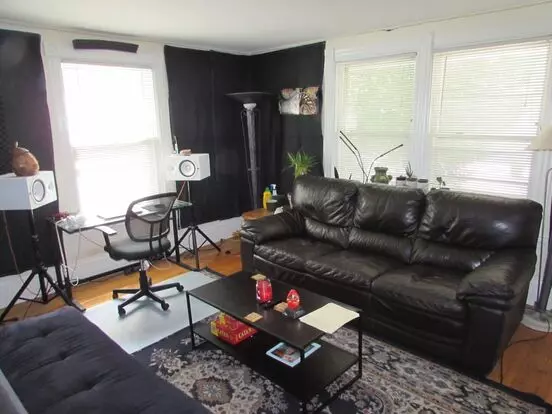 (597) - 215-217 N. Blair Street Apartment for rent in Madison, WI