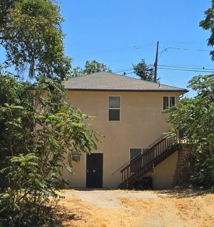 2 of 2 545 3rd St Apartment for rent in Paso Robles, CA