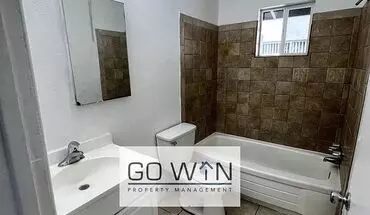 5 of 10 1011 N 28th St Apartment for rent in Phoenix, AZ