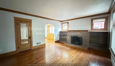 2 of 15 216 Marshall St House for rent in Lansing, MI
