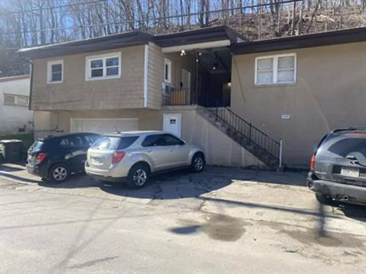 2222 Zabel Dr Apartment for rent in Charleston, WV