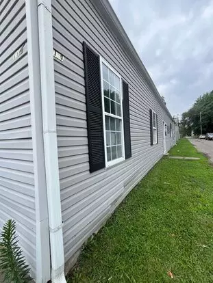 Gorgeous Updated 3 Bedroom House! Apartment for rent in Louisville, KY