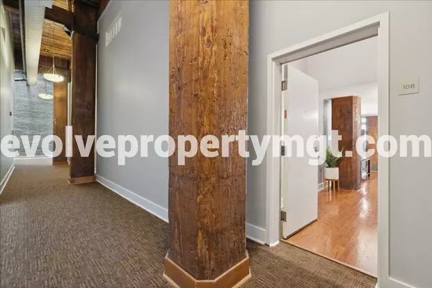Downtown Living At Its Finest – Spacious 2 Bed, 2.5 Bath Condo In South Main District Apartment for rent in Memphis, TN