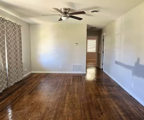 Remodeled 4 Bed, 1 Bath Home In Lubbock, Tx Apartment for rent in Lubbock, TX