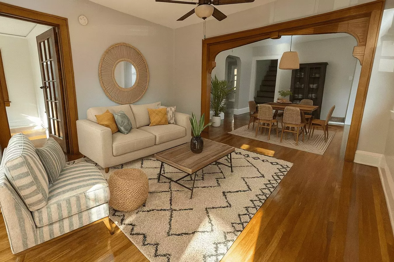 Huge 6 Bed With 2 Bonus Rooms For Den/office- No Pet Fees! U Of M ~ Sept Move In House for rent in Minneapolis, MN