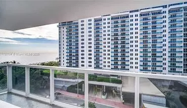 2 of 30 2401 Collins Ave Appt 904 (a11780194) Apartment for rent in Miami Beach, FL