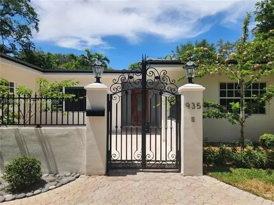 935 Alfonso Ave #0 Apartment for rent in Coral Gables, FL