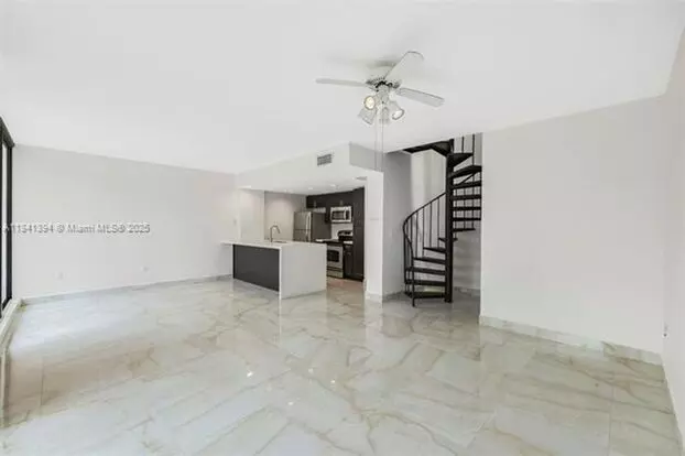 3192 Bird Ave Th 16 Miami, Fl 33133 Apartment for rent in Miami, FL