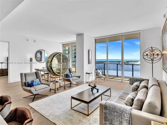 1300 Brickell Bay Dr Unit 4202 (a11851482) Apartment for rent in Miami, FL