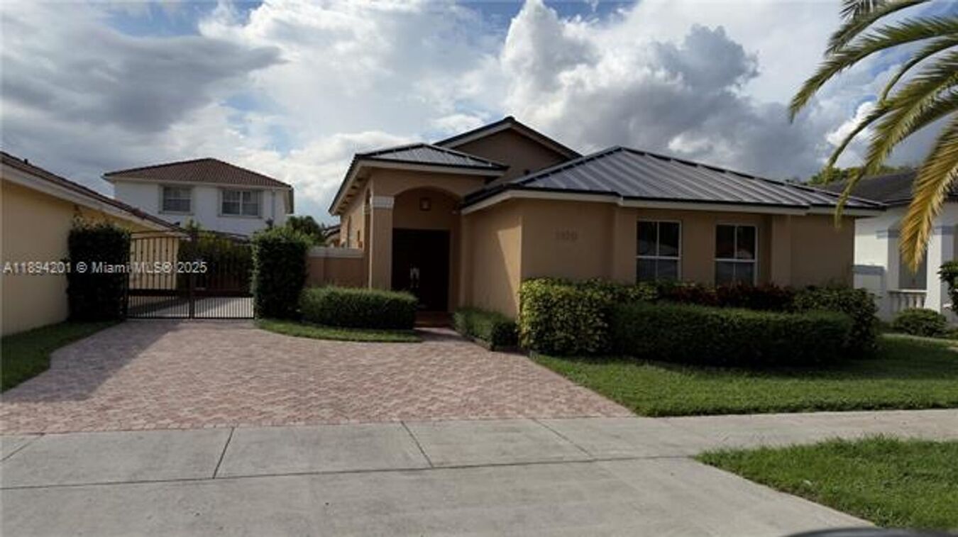1070 Nw 129th Pl Miami, Fl 33182 Apartments Miami, FL