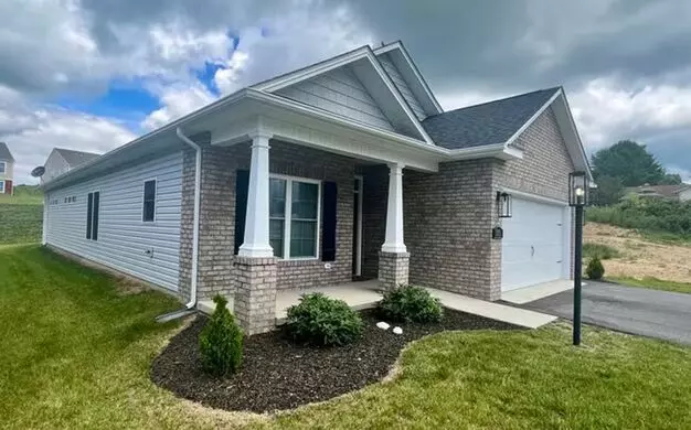 Single-level Living In Desirable Christiansburg Location Apartment for rent in Christiansburg, VA