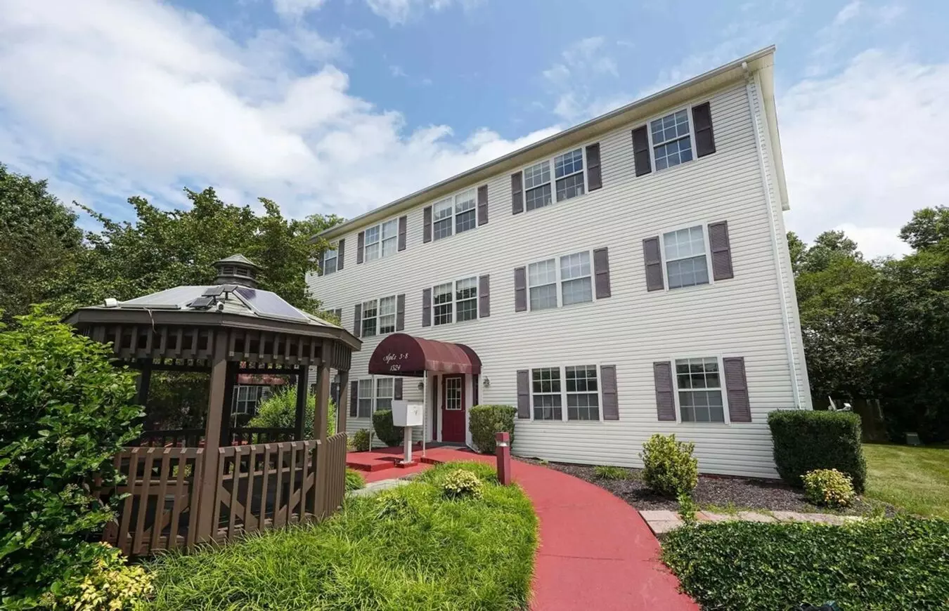 Hawthorn Apartments Apartment for rent in Blacksburg, VA