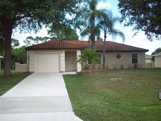 Beautiful 3 / 2 Rental Home Apartment for rent in Port St Lucie, FL