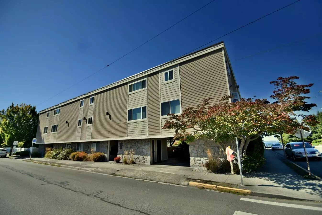 233 3rd Ave #7 N Apartment for rent in Edmonds, WA