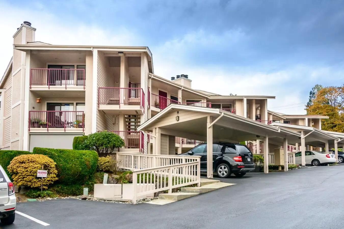 2bd/1.75ba Kirkland Condo Apartment for rent in Kirkland, WA