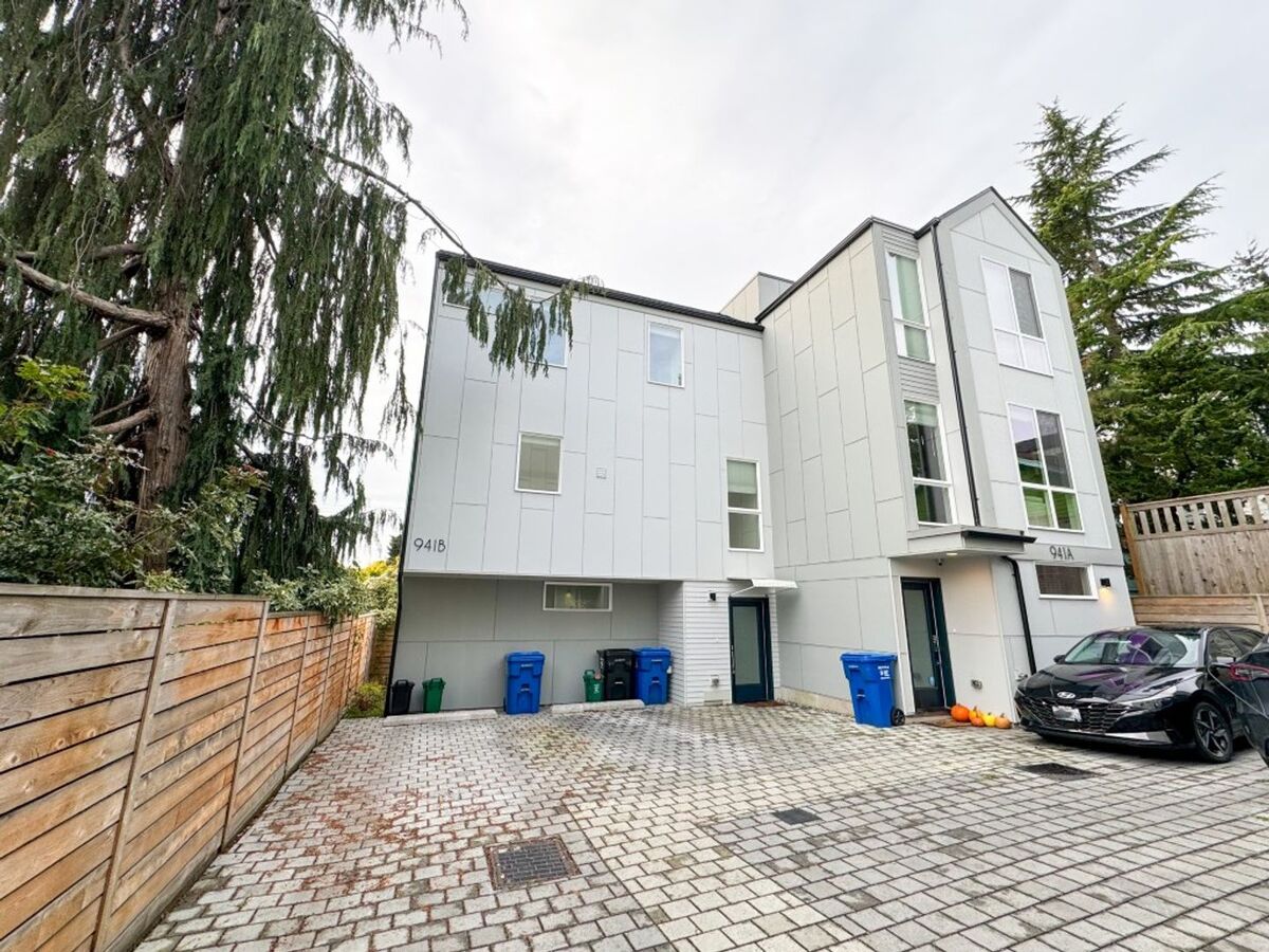 3bd/175ba Seattle Townhouse Apartments Seattle, WA | Rentable