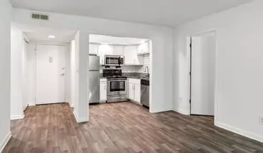 3 of 30 The Grove At Hickory Valley Apartment for rent in Chattanooga, TN