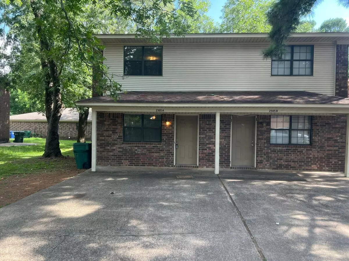 2505 Simms St Apartment for rent in Conway, AR